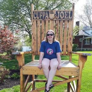 Meet your Posher, Lisa